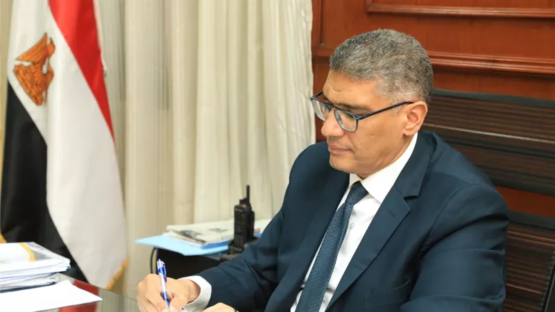 المحافظ يكلف أيمن منير رئيساً لمدينة الجيزة