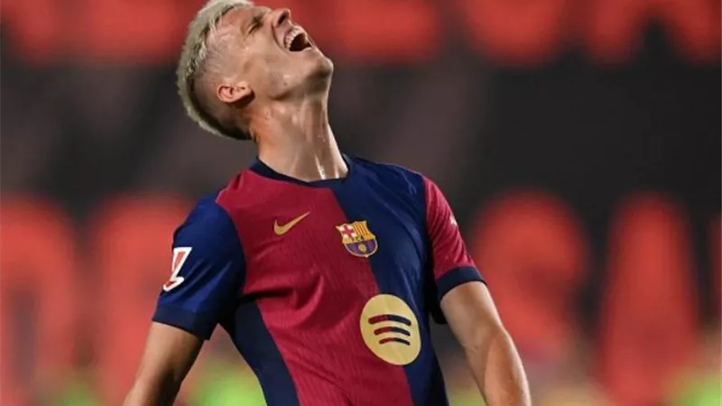 تحرك أخير من برشلونة لقيد أولمو وفيكتور