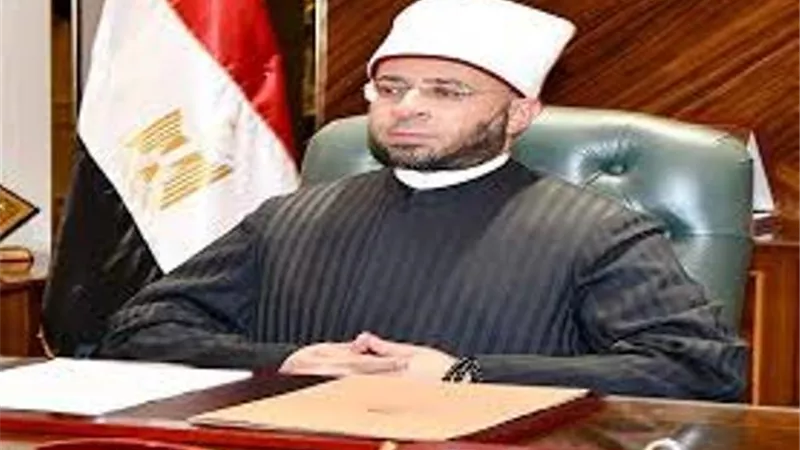 الأزهري: يعيد الوقار والوجه المشرق والمشرف لإذاعة القرآن الكريم