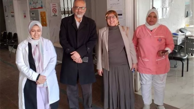 تفاصيل زيارة مدير الطب العلاجى للمنشأت الطبية فى مدينة الشروق.. صور