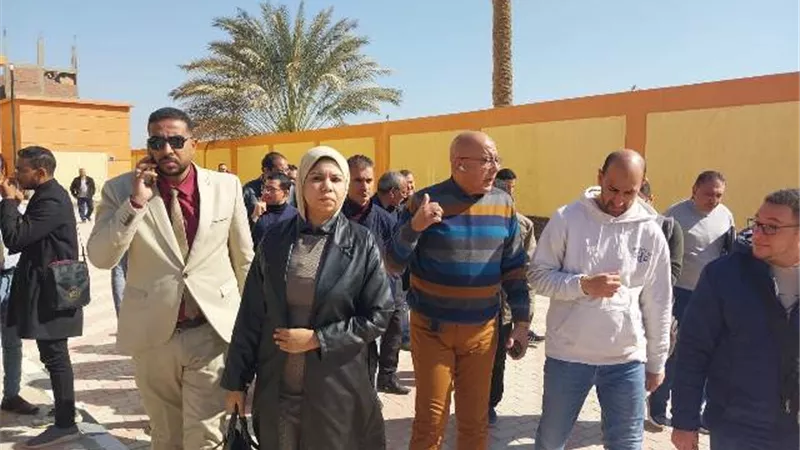 وكيل الوزارة يُجرى جولة تفقدية موسعة داخل مستشفى أبوتشت