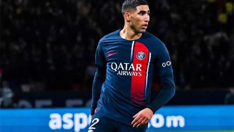 أشرف حكيمي على رأس التشكيل المثالي للدوري الفرنسي في 2024