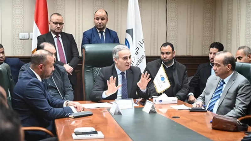 حمايةالمستهلك يبحث مع السلاسل تأمين السلع الأساسيةواستقرارالأسعار