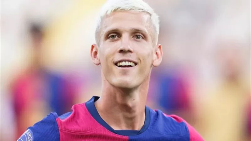 برشلونة يصدر بيانا رسميا بشأن تسجيل أولمو