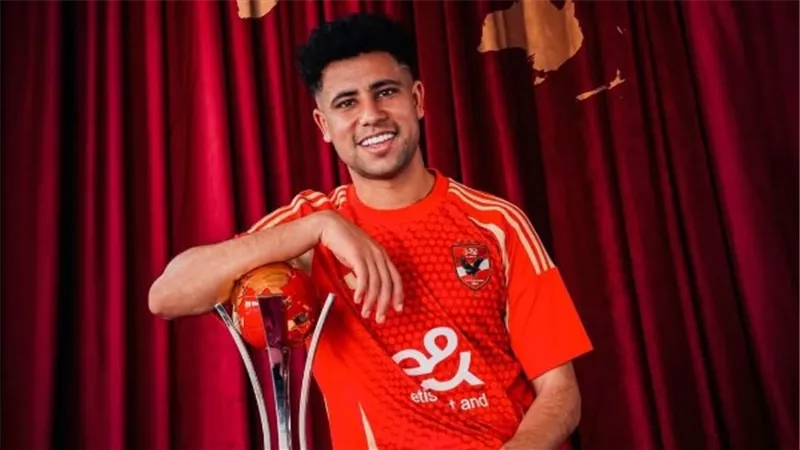رضا سليم: الأهلي يمتلك أكبر جمهور في إفريقيا.. ولا يجب الرد عليهم