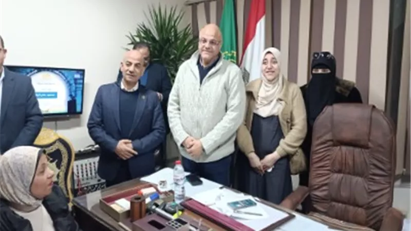 محافظ القليوبية يوفر فرص لذوي همم ويستجيب لشكوى مواطنة وبناتها لتنفيذ حكم قضائى