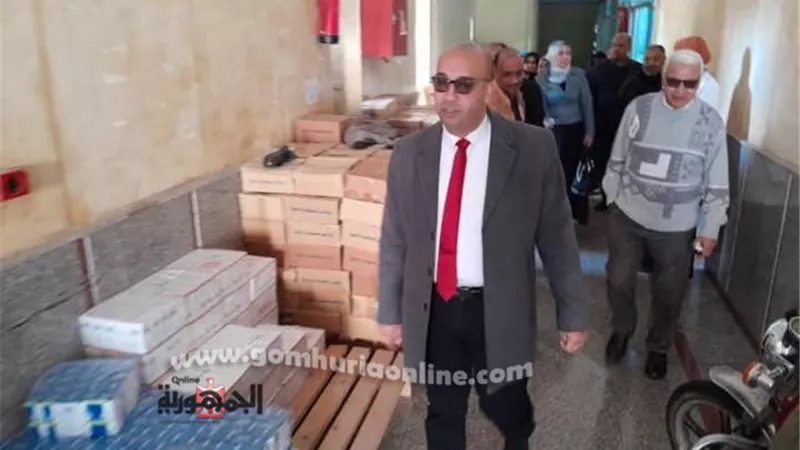 وكيل الصحة يتفقد المركز الطبى العام بدمياط الجديدة