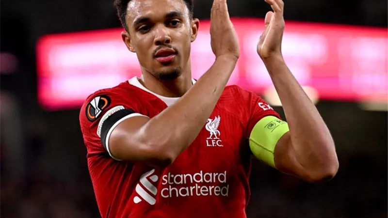 ماركا : ريال مدريد لن يستسلم في صفقة لاعب ليفربول