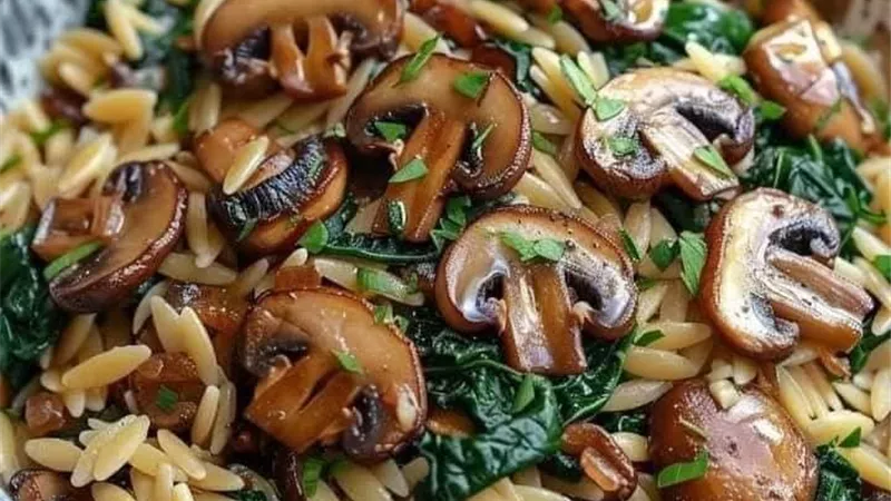 طريقة عمل فطر السبانخ مع لسان العصفور بخطوات سهلة