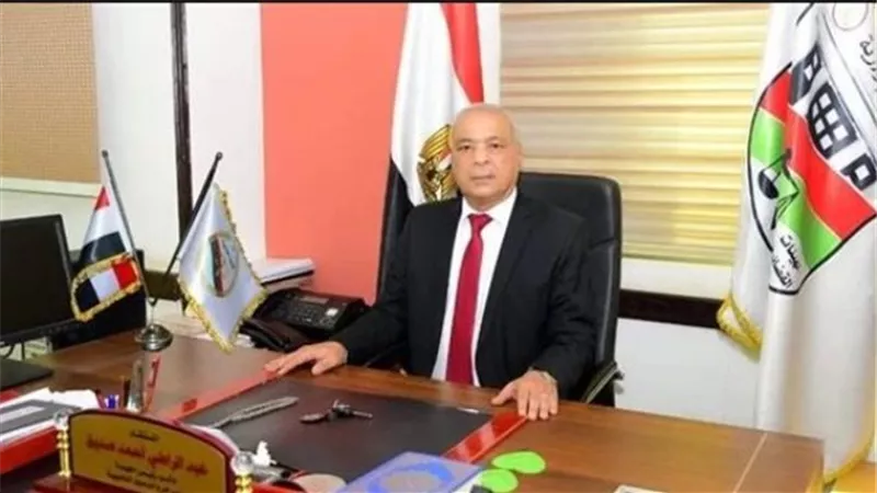 رئيس النيابة الإدارية يهنئ الرئيس السيسي بالعام الميلادي الجديد