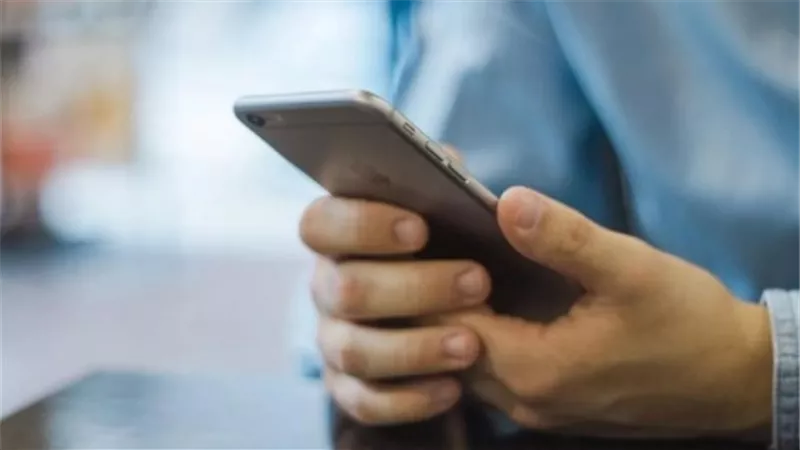 وداعاً للهواتف المقلدة.. منظومة إلكترونية جديدة لحماية المواطنين