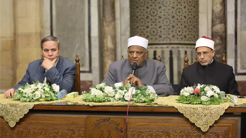 الجامع الأزهر يناقش أثر اللغة العربية في التشريع