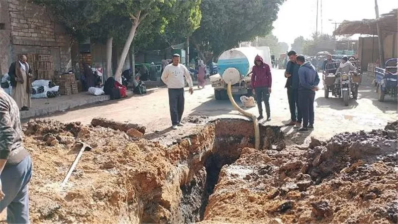 محافظ المنيا يوجه بسرعة التعامل مع شكاوى المواطنين وإيجاد حلول فورية