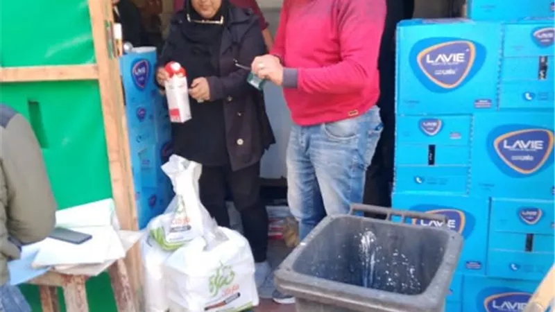 في حملة برأس البر..ضبط بسطرمة مجهولة المصدر.. وإعدام مواد غذائية