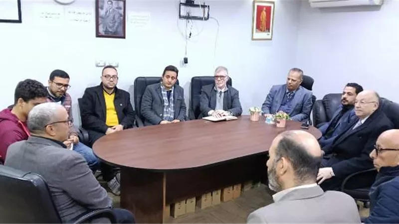 وفد الجامعة المصرية الروسية فى مدينة الجلود.. تعرف على أسباب الزيارة فيديو