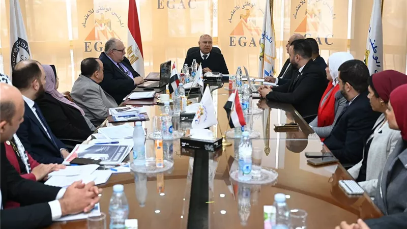 وزير الصناعة والنقل يزور المجلس الوطني للاعتماد ويلتقي العاملين
