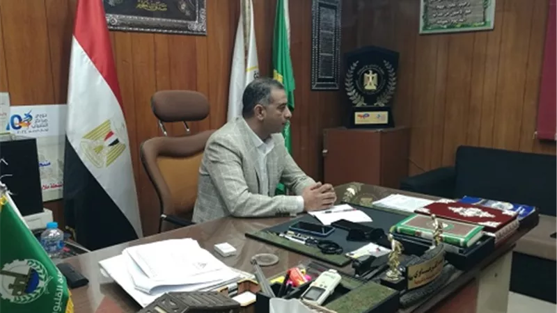 مدير رياضة القليوبية يناقش استراتيجيات التطوير مع لجنة الاستثمار