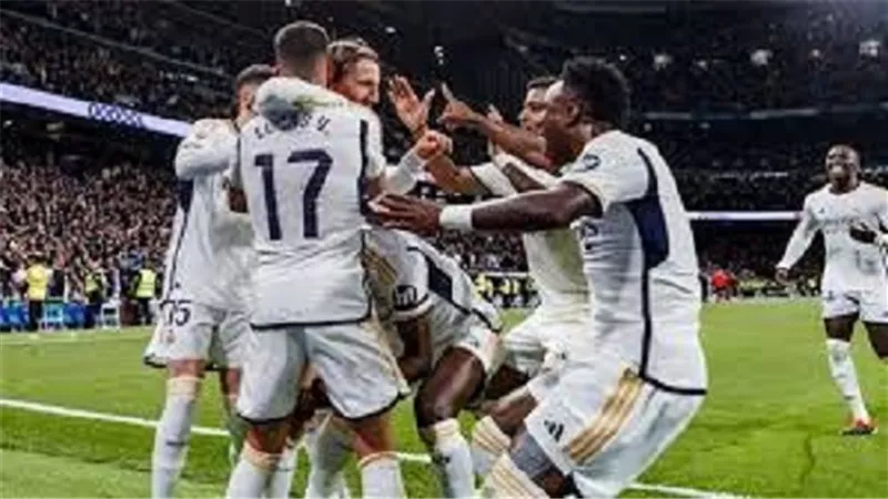 أنشيلوتي يعلن قائمة ريال مدريد لمواجهة فالنسيا بالدوري الإسباني