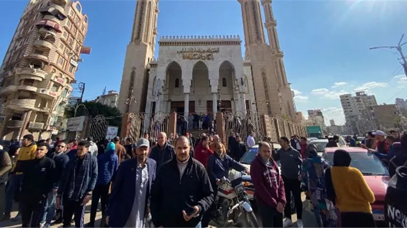 المئات شيعوا جنازة مدرب المنصورة اثناء مباراة العمال وطلخا