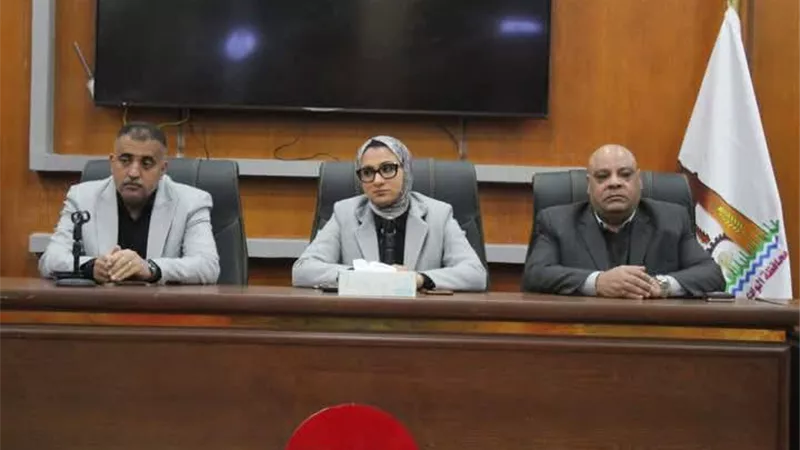الباحث الصغير يصل ببرنامجه بمدارس الوادي الجديد