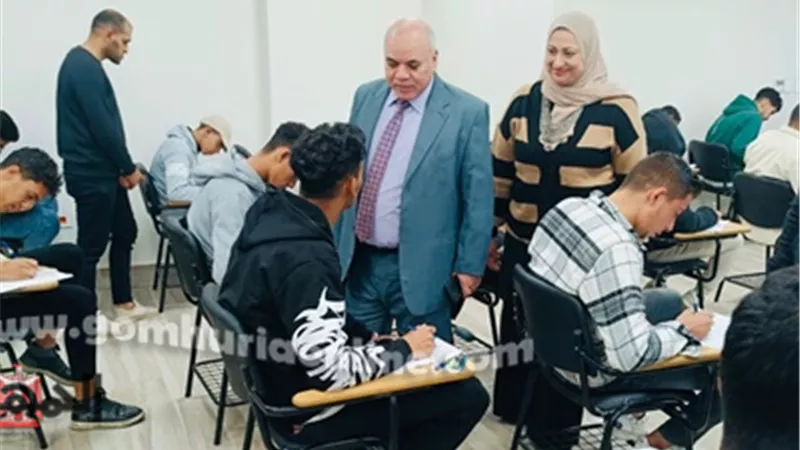 رئيس جامعة الدلتا التكنولوجية يتفقد سير امتحانات الترم الأول