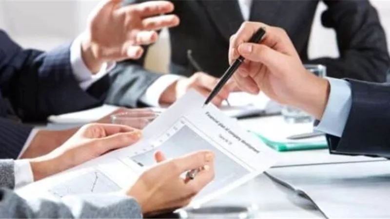 الخطوات والمستندات المطلوبة لاستخراج سجل تجاري للأفراد والشركات