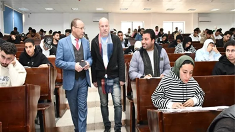 44734 طالب يؤدون امتحانات نهاية الترم الأول بجامعة قناة السويس