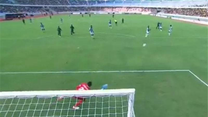 يانج أفريكانز يقهر مازيمبي بثلاثية في دوري أبطال افريقيا