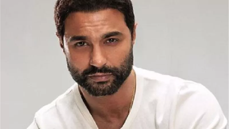 كريم فهمى يعيش حالة من الإنتعاش الفني بفيلم ومسلسل