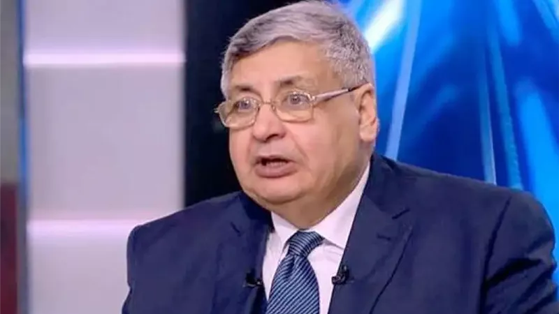 هل هناك فيروسات جديدة طرأت على مصر؟.. مستشار الرئيس للصحة يجيب