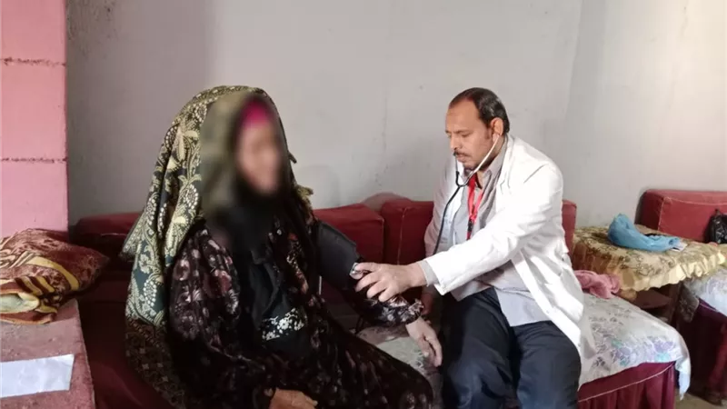 صحةالشرقيةتنفذ١٨ألف زيارةمنزليةلكبارالسن وذوي الهمم بمنازلهم