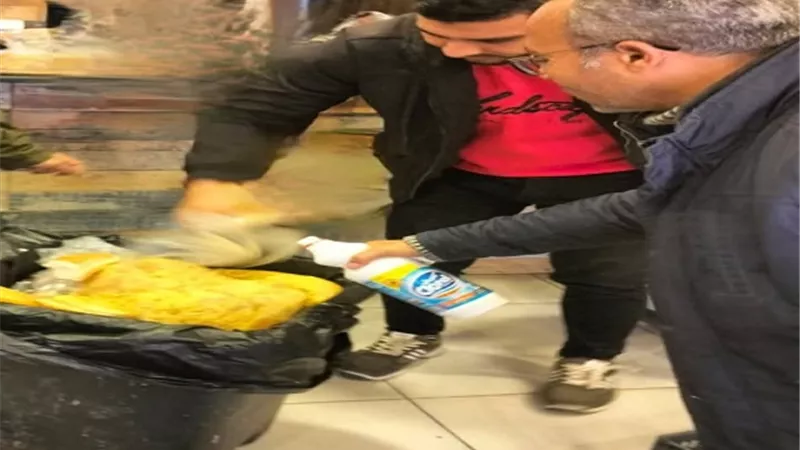 ضبط واعدام 132 كيلو مواد غذائية مختلفة وتحرير 17 محضر بمطروح