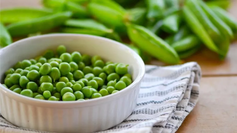 لهذه الأسباب سوف تعشقى تناول البسلة الخضراء