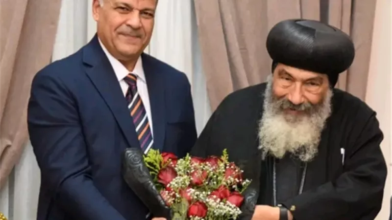 الغرباوى وقادة تعليم بورسعيد يهنئون الانبا تادرس بعيد الميلاد