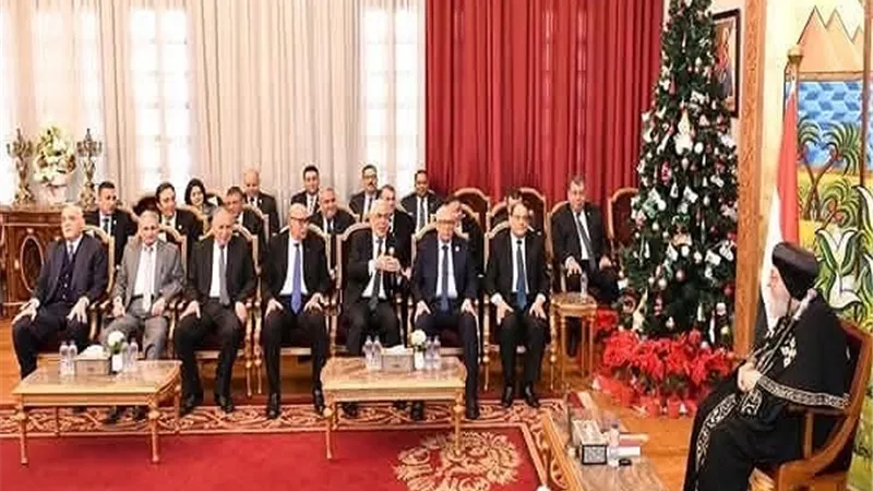 النائب العام ورئيس مجلس القضاء الأعلى يزوران البابا تواضروس للتهنئة بعيد الميلاد المجيد