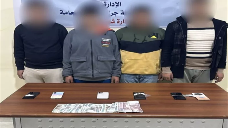 ضبط عصابة استولت على بيانات بطاقات الدفع الإلكترونى للمواطنين