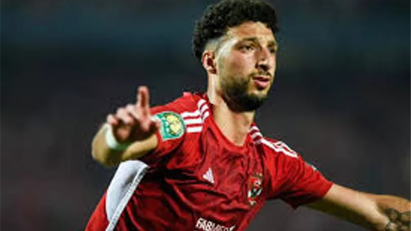 حسم موقف ثنائي هجوم الأهلي من مباراة سموحة في الدوري