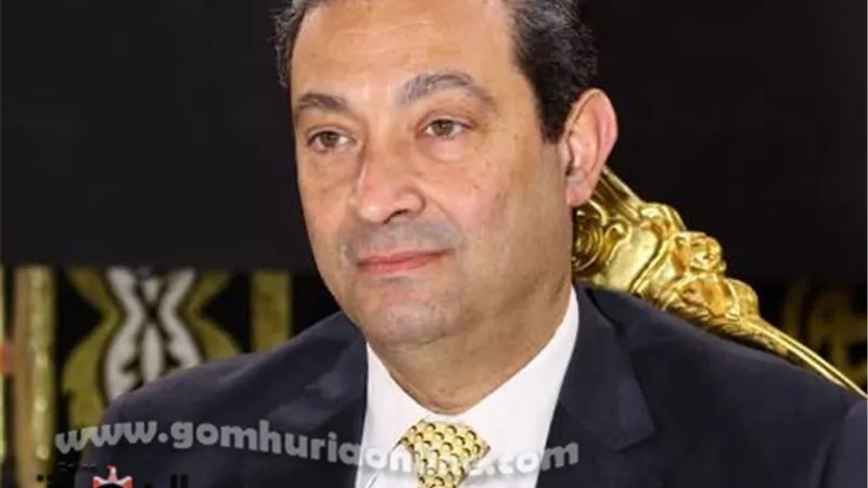 محافظ دمياط يهنئ قداسة البابا تواضروس الثاني بعيد الميلاد