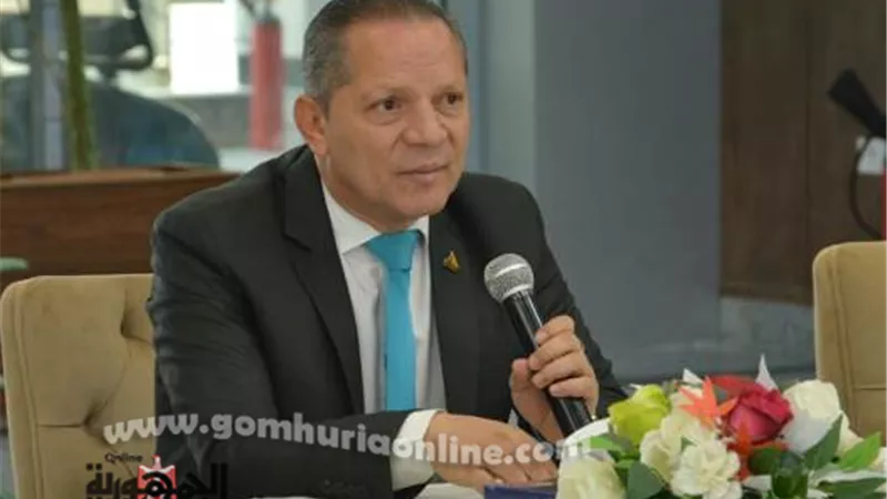 رئيس جامعة دمياط يهنئ الأخوة الأقباط بعيد الميلاد المجيد