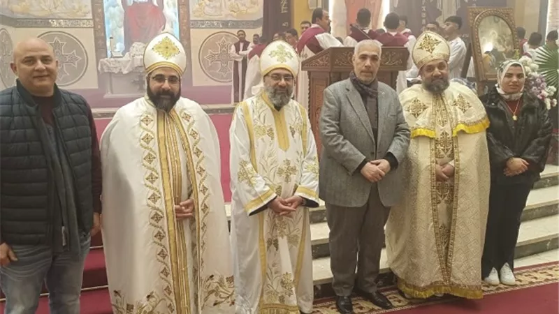 مجلس أمناء الشروق والأوقاف يهنئون الإخوة المسيحيين بعيد الميلاد.. صور