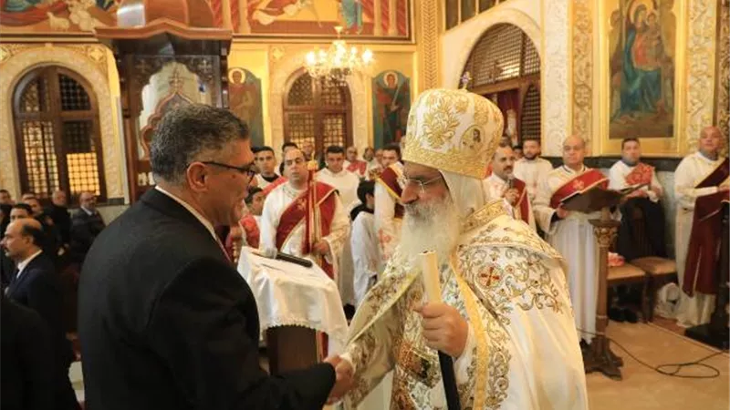 المحافظ يزور مطرانية الجيزة للأقباط الأرثوذكس