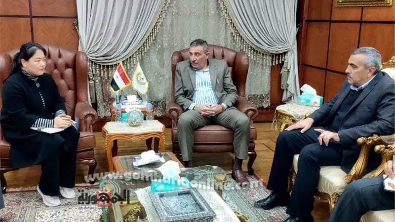 كبرى الشركات الصينية تطالب بإستخدام ميناء دمياط لنقل التجارة