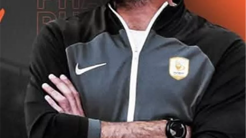 مدرب فاركو :لم نتلقى اى اتصال من الزمالك بشأن مهاجم الفريق عمرو