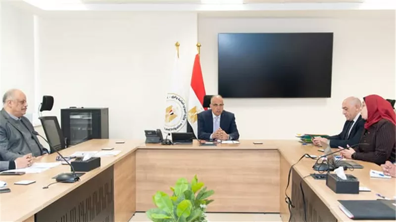 وزير الري: استغلال أملاك الوزارة لدعم الخزانة العامة