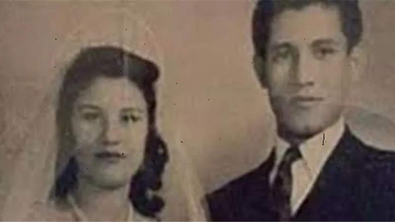 تعرف على زيجات حمدى غيث بعد وفاة زوجته الأولى ..تفاصيل