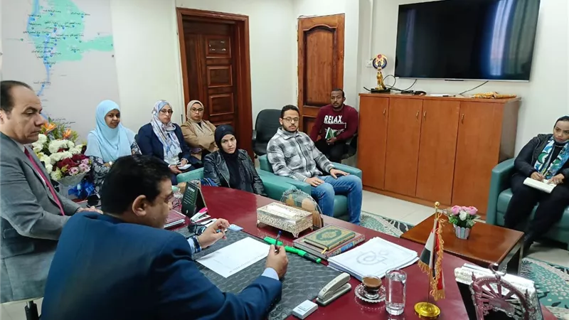 انعقاد غرفة الأزمات والطوارئ بفرع هيئة الرعاية الصحية بأسوان