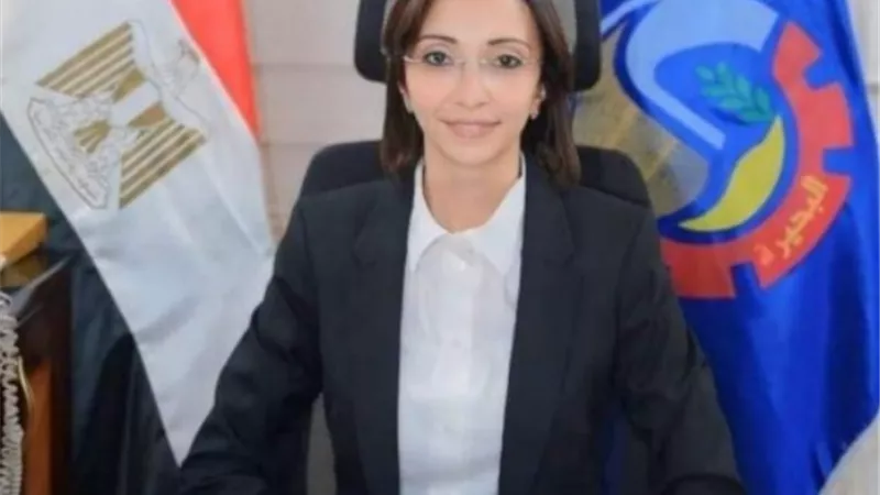 محافظ البحيرة تستقبل التهانى بعيد الميلاد المجيد