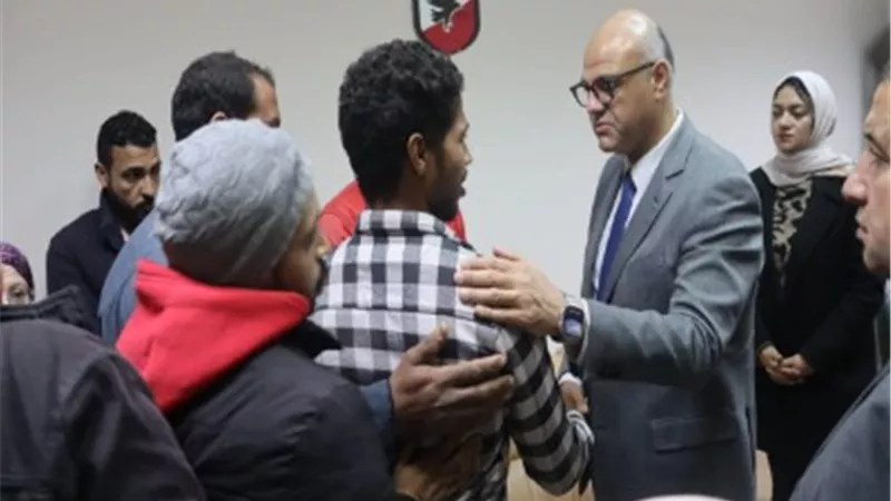 محافظ القليوبية يوجه بسرعة صرف تعويضات لمصابي حادث خط أنابيب غاز بالخانكة