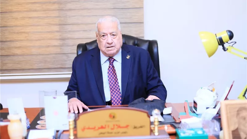 الفريق فخرى جلال