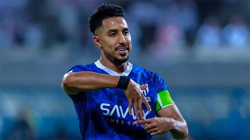 سالم الدوسرى يدرك هدف التعادل للهلال أمام الاتحاد - فيديو